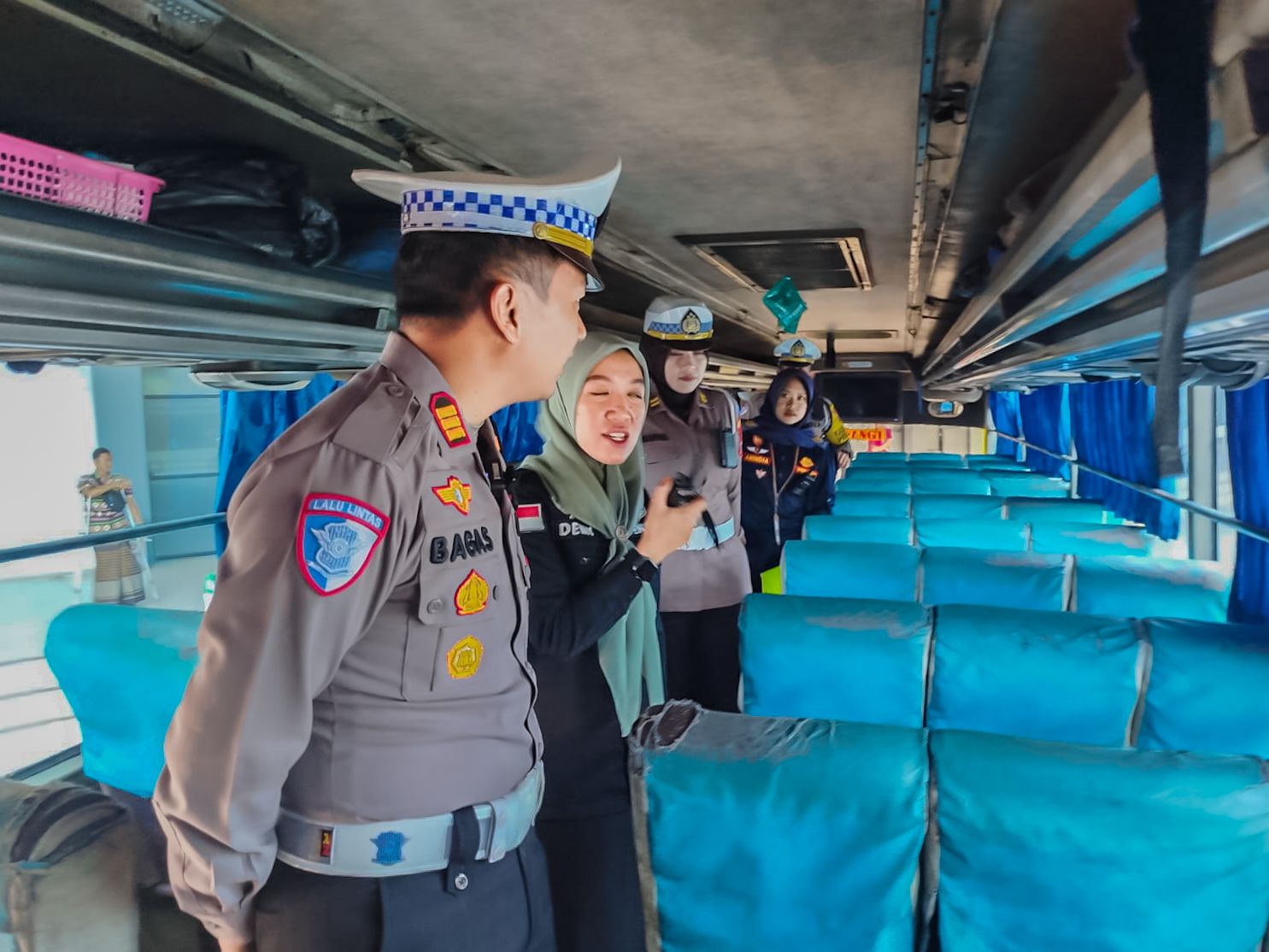 Tingkatkan Keselamatan Lalu Lintas, Polres Jember Gelar Ramp Check Angkutan Umum