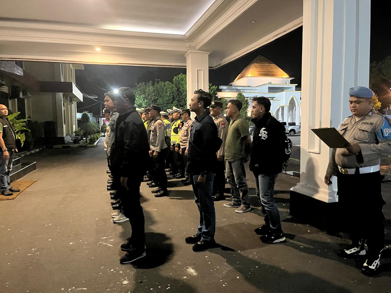 Polres Pasuruan Siaga Selama Libur Panjang, Dan Meningkatkan Patroli di Sejumlah Titik Strategi